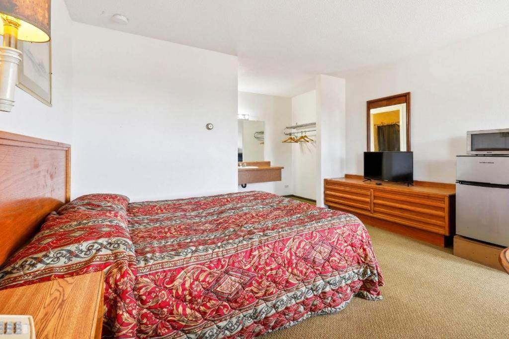 Hotel O Oskaloosa - Hwy 63/92 ภายนอก รูปภาพ