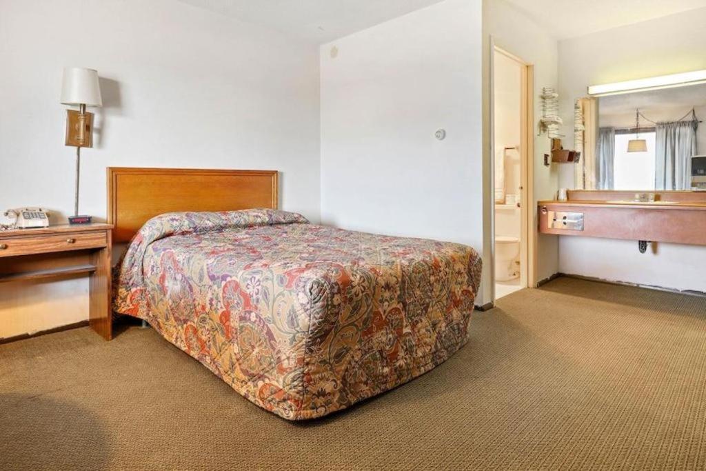 Hotel O Oskaloosa - Hwy 63/92 ภายนอก รูปภาพ