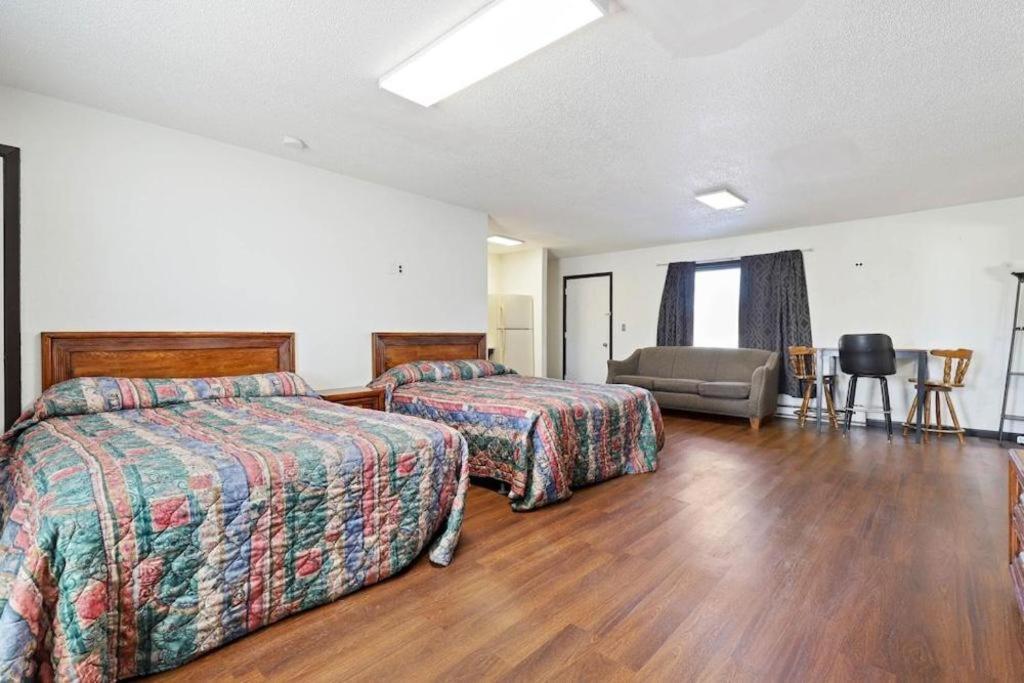 Hotel O Oskaloosa - Hwy 63/92 ภายนอก รูปภาพ